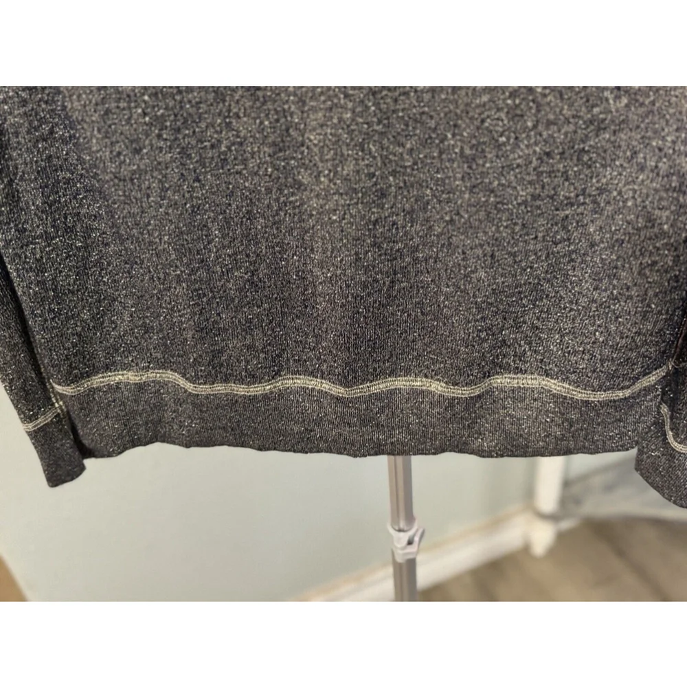 JOE Fresh Lightweight Crewneck Sweater Navy Blue & Gold Metallic, Women’s XL​​​ - Picture 5 of 9